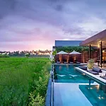 Villa Madie